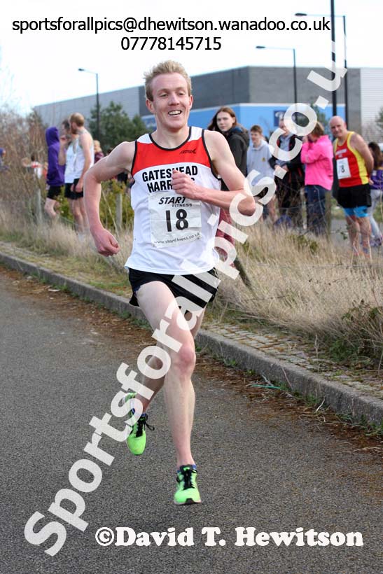 Senior mens Elswick Harriers Good Friday Road Relays. Photo: David T. Hewitson/Sports for All Pics